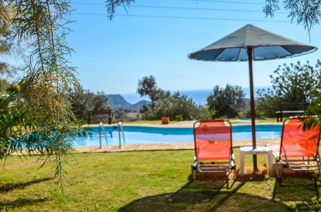 Villa Petra-Mare à Triopetra Extérieur photo