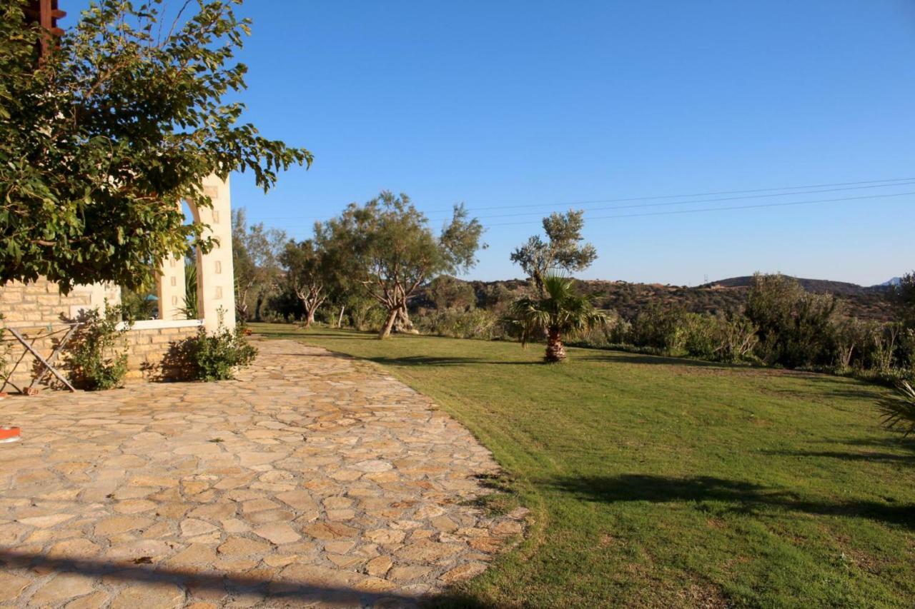 Villa Petra-Mare à Triopetra Extérieur photo